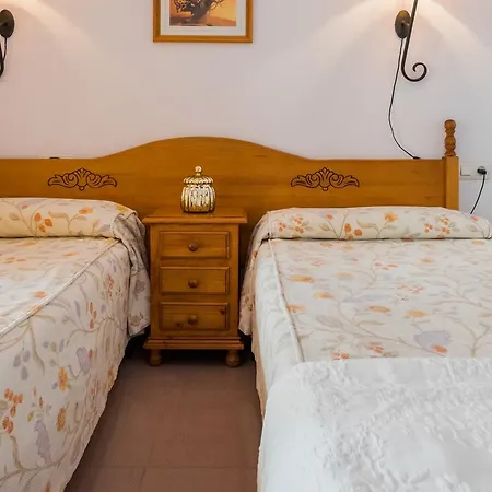 Torrecilla Beach Apartamento Cantares * Nerja